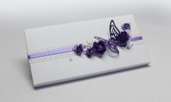 Dāvanu kastīte/aploksne ar violetu taureni