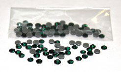 Tumši zaļi hotfix kristāli 4 mm; 100 gb. (HF11)