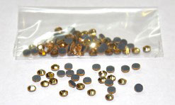 Zelta hotfix kristāli 4 mm; 100 gb. (HF4)